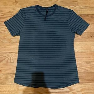 Lululemon Men’s T-Shirt